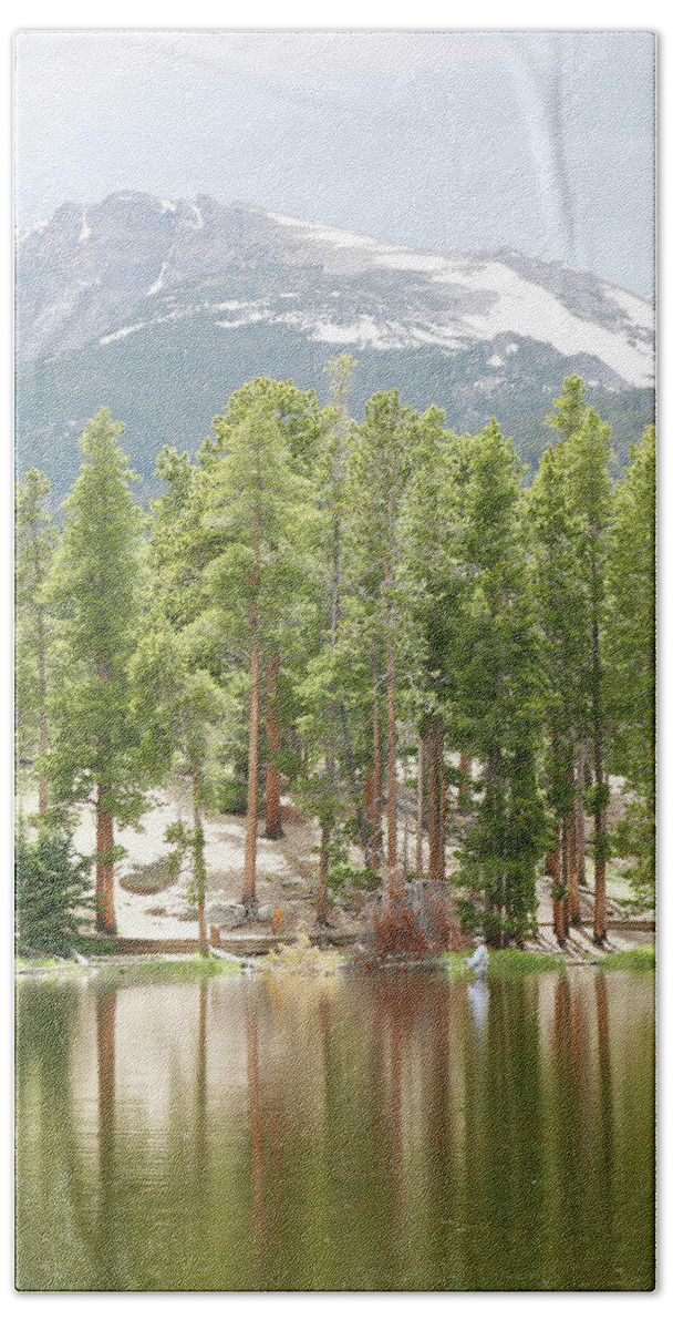 Mountain Bath Towel featuring the photograph Mountain Reflections by Marilyn Hunt