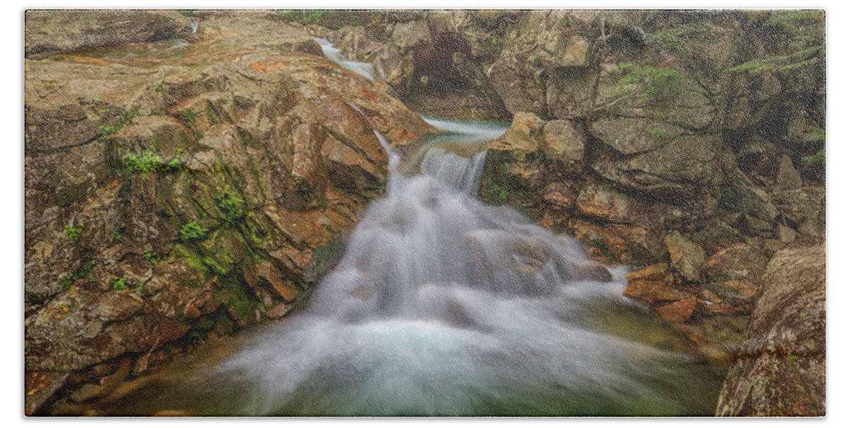 Pemigewasset River Bath Towel featuring the photograph New Hampshire Pemigewasset River Waterfall by Juergen Roth