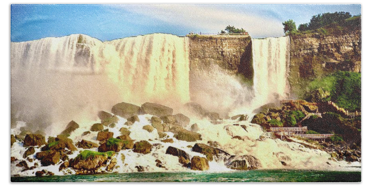 Niagara Falls Bath Towel featuring the photograph Niagra Falls Waterfalls by Gordon James