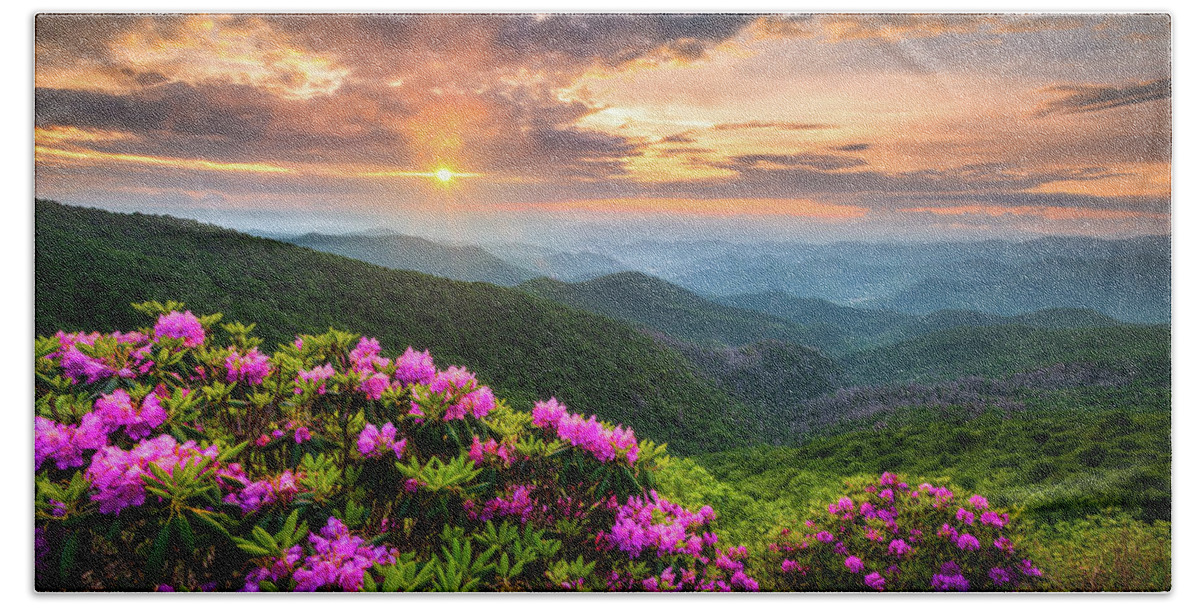 Asheville Bath Towel featuring the photograph North Carolina Appalachian Mountains Blue Ridge Parkway Sunset Landscape Asheville NC by Dave Allen