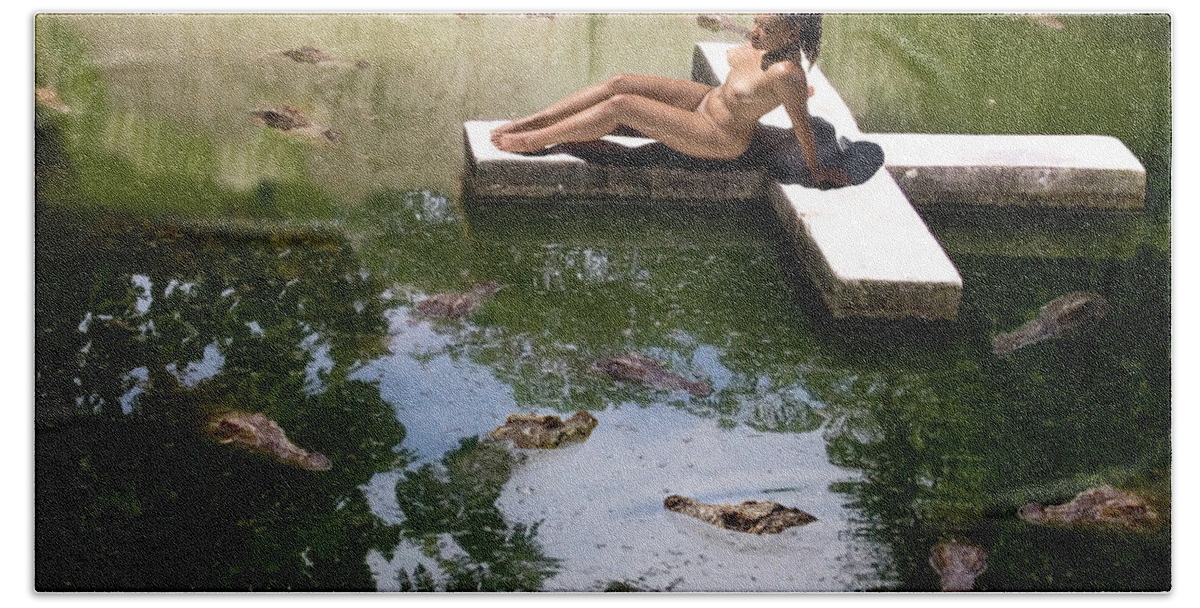 Nude Bath Towel featuring the photograph Nude with Crocodiles by Mark Gomez