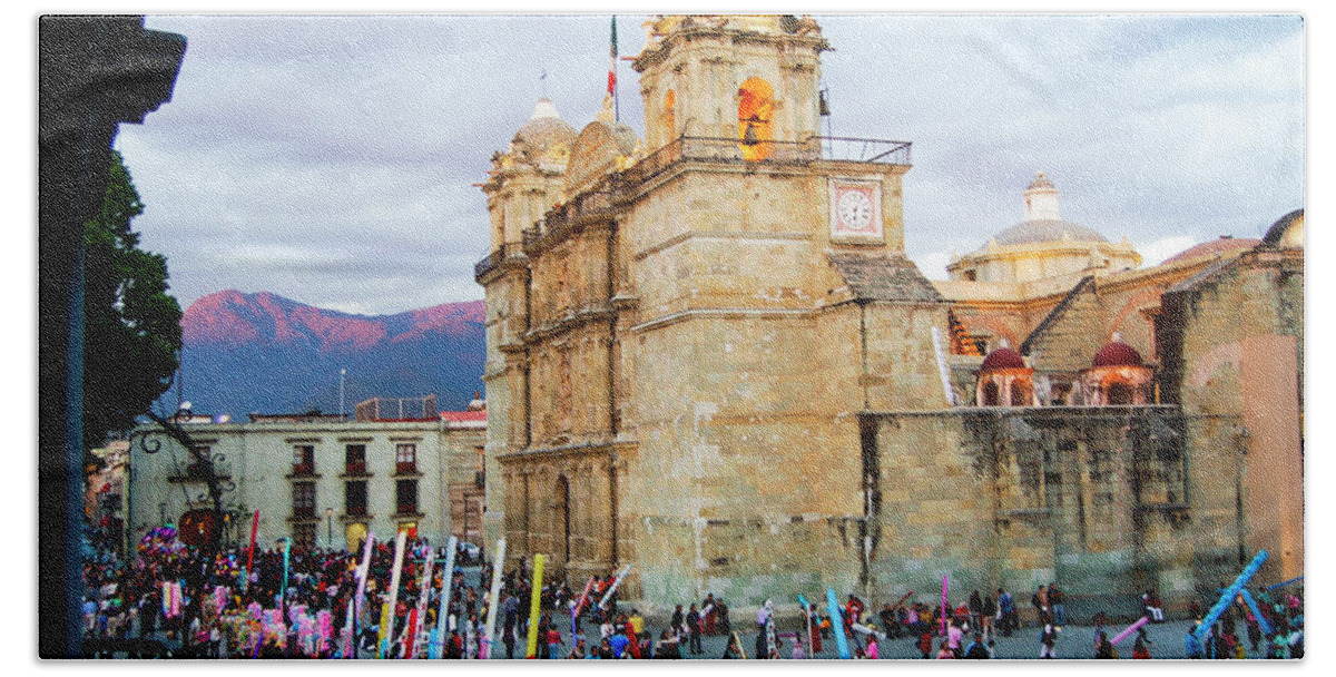 Cathedral Bath Towel featuring the photograph Oaxaca Cathedral by William Scott Koenig