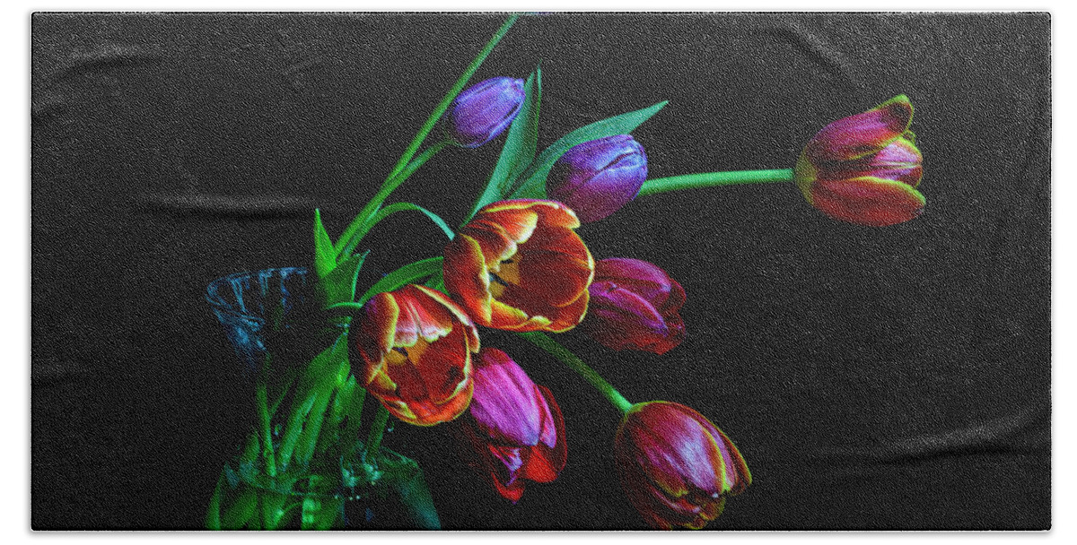 Tulips Bath Towel featuring the photograph Off Balance by Judi Kubes