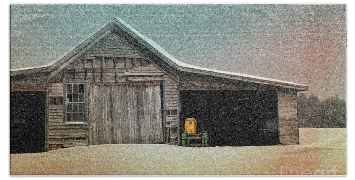 Old Barn Hand Towel featuring the photograph Old Country Barn by James Lloyd