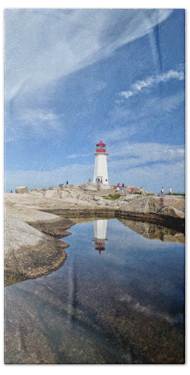 Peggy's Cove Bath Towel featuring the photograph Peggy's Cove Midday by Yvonne Jasinski