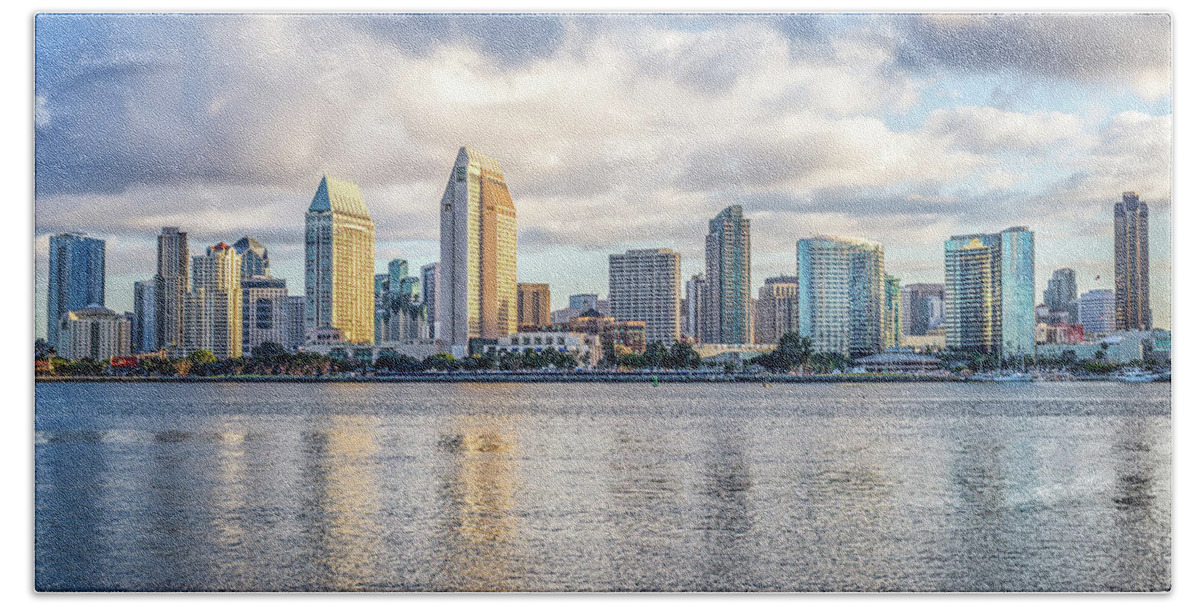 San Diego Bath Towel featuring the photograph A Perfect San Diego Skyline Morning by Joseph S Giacalone