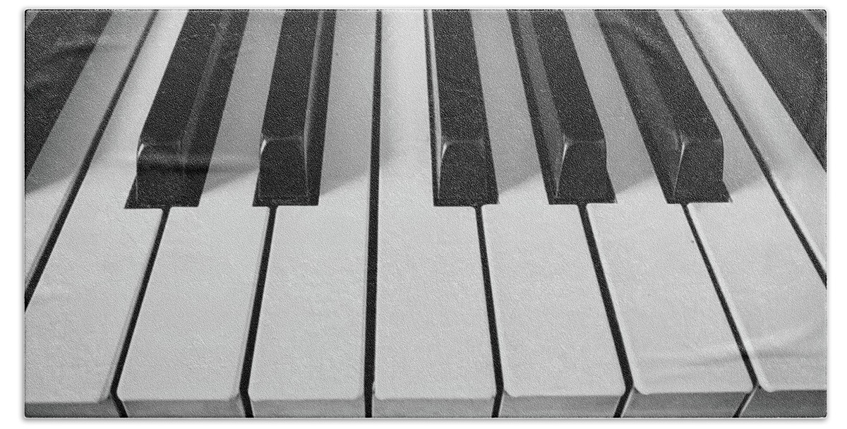 Piano Hand Towel featuring the photograph Piano Keys 2 by Allin Sorenson
