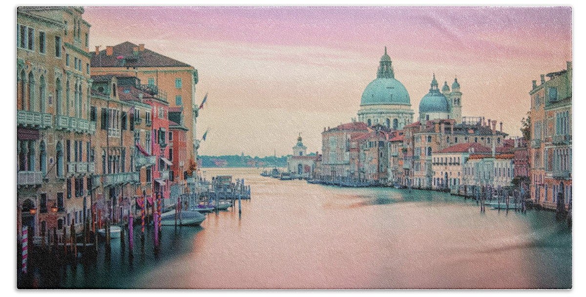 Architecture Hand Towel featuring the photograph Pink Venice by Manjik Pictures