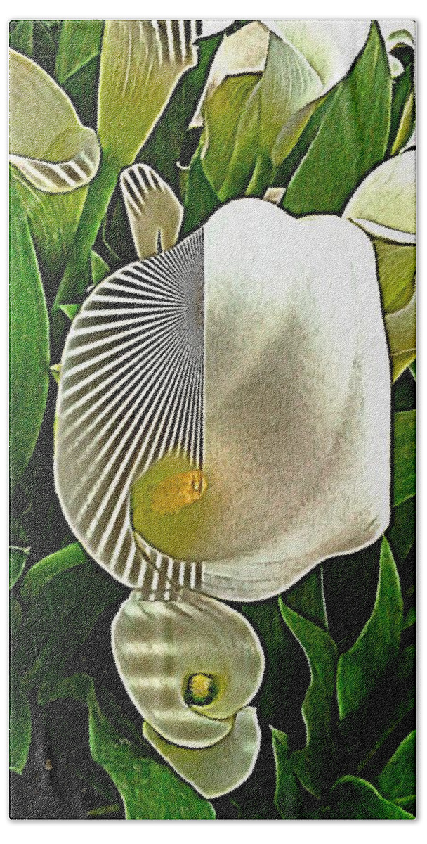 Calla Lily Hand Towel featuring the photograph Pop Art Calla by Sea Change Vibes