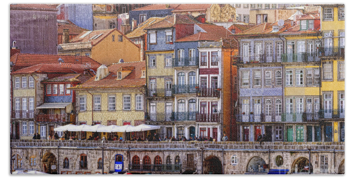 Porto Bath Towel featuring the photograph Porto Waterfront by Olivier Le Queinec