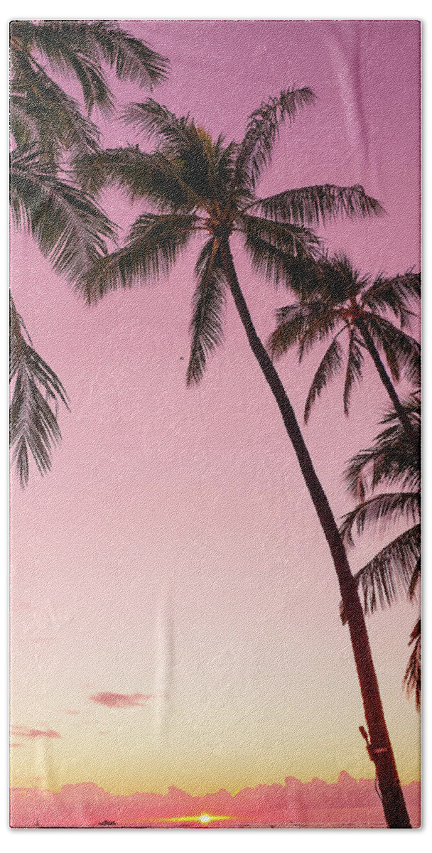 Kauai Sunsets Hand Towel featuring the photograph Purple Haze by Tony Spencer