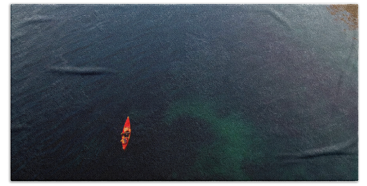 Canoe Bath Towel featuring the photograph Red Canoe by Sal Ahmed