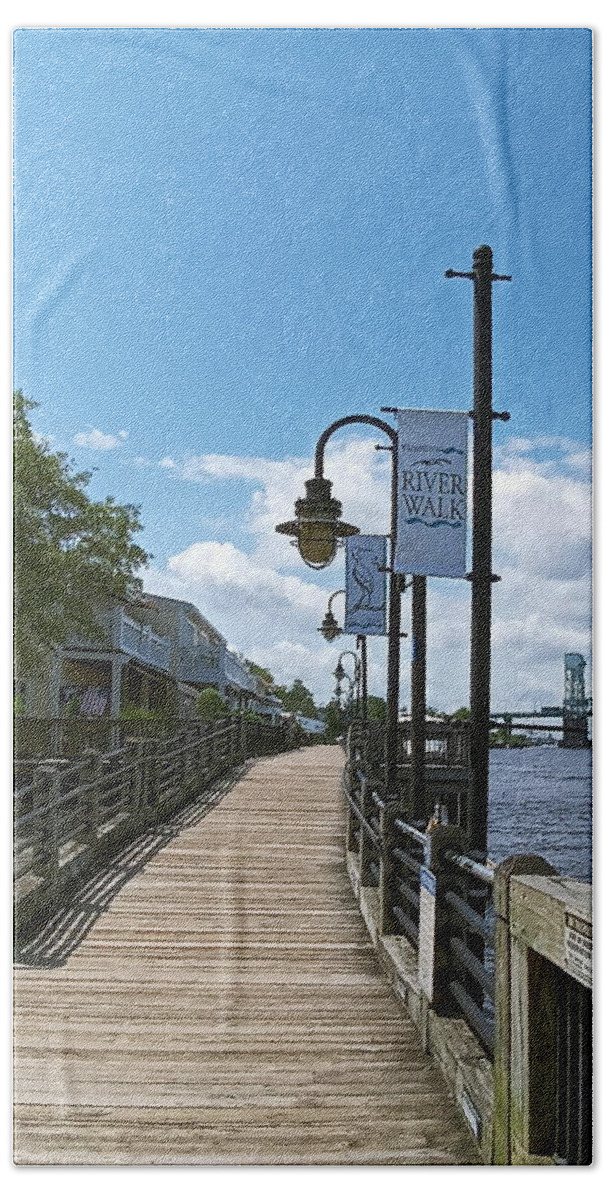 River Walk Hand Towel featuring the photograph Riverwalk Looking South by Heather E Harman