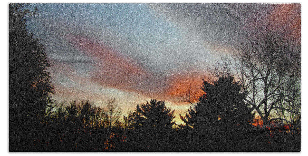 Landscape Bath Towel featuring the photograph Rolling Clouds Sunrise by Frank J Casella
