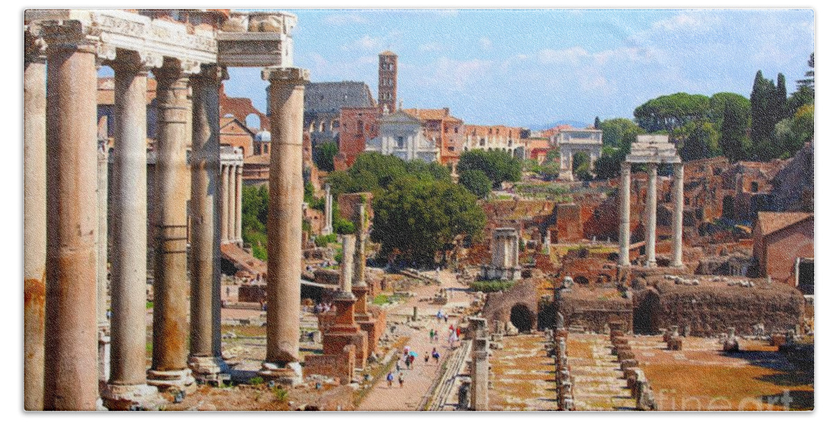 Rome Bath Towel featuring the photograph Roman Forum by Thomas Marchessault