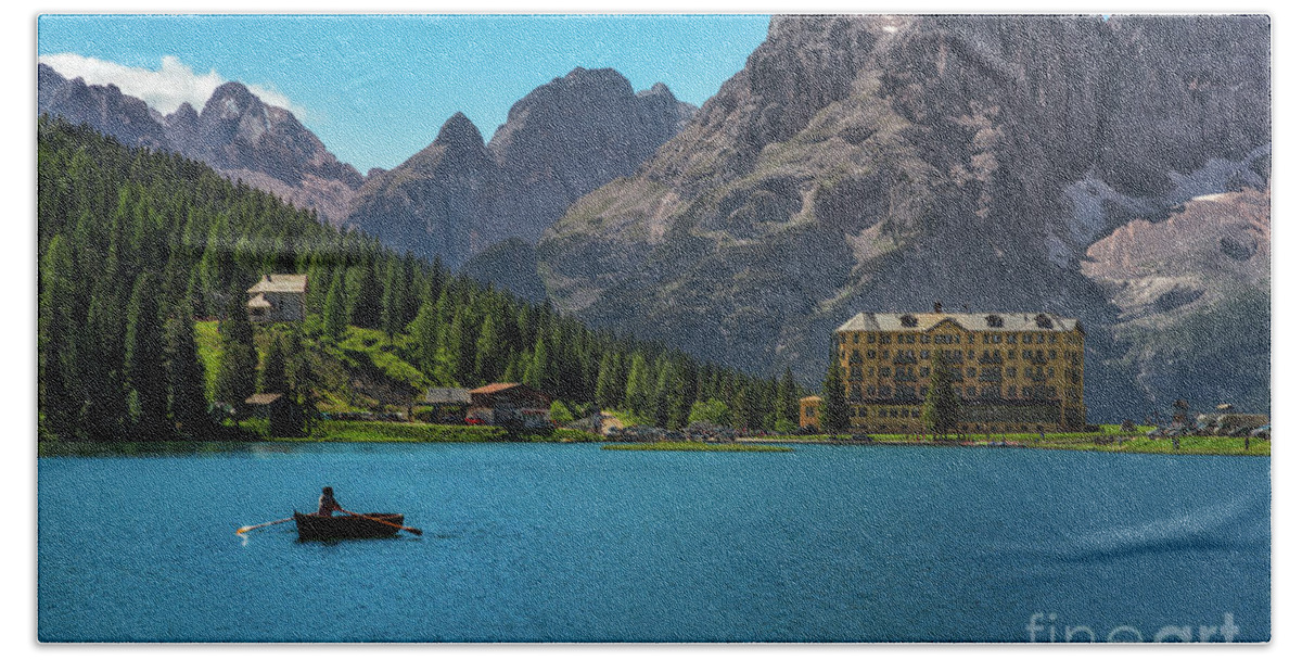 Misurina Bath Towel featuring the photograph Rowing in the lake by The P