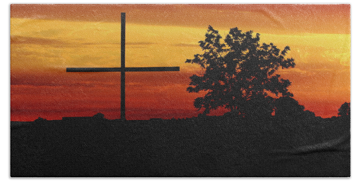 Cross Bath Towel featuring the photograph Salvation At Sunset by Lens Art Photography By Larry Trager