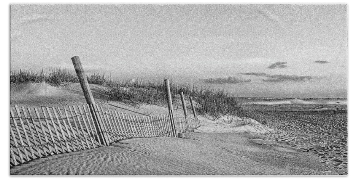 Sand Fence Hand Towel featuring the photograph Sand Fence on the Beach at Emearld Isle North Carolina by Bob Decker