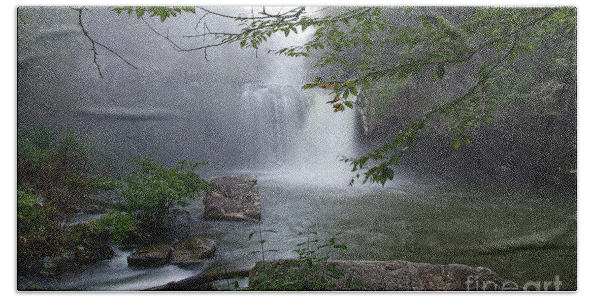 Savage Falls Bath Towel featuring the photograph Savage Falls 21 by Phil Perkins