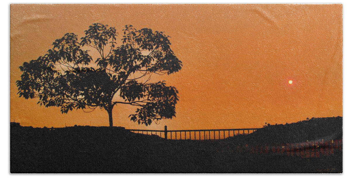 San Diego Bath Towel featuring the photograph Wildfire Sunset California by Bnte Creations
