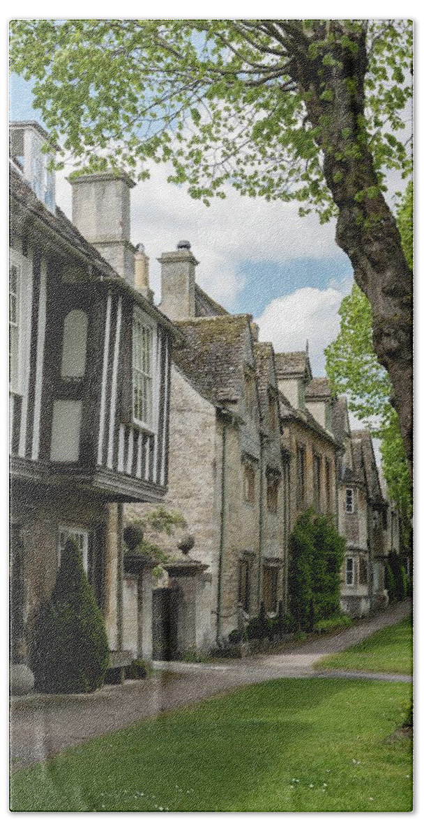 Burford Hand Towel featuring the photograph Sheep Street, Burford, Cotswolds, England, UK by Sarah Howard