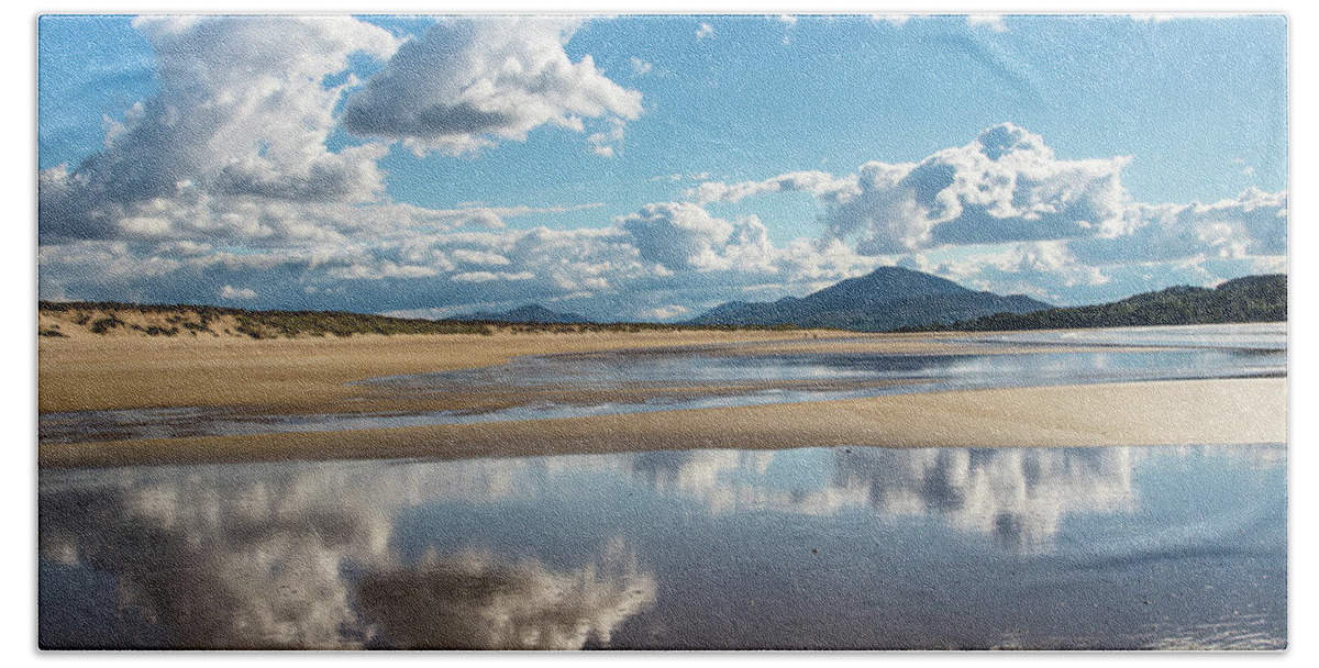 Donegal Bath Towel featuring the photograph Sky above, sand below, peace within by John Soffe