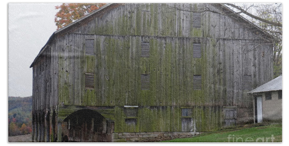 Old Farm Hand Towel featuring the photograph Slope Hill Barn 2 by Chris Naggy