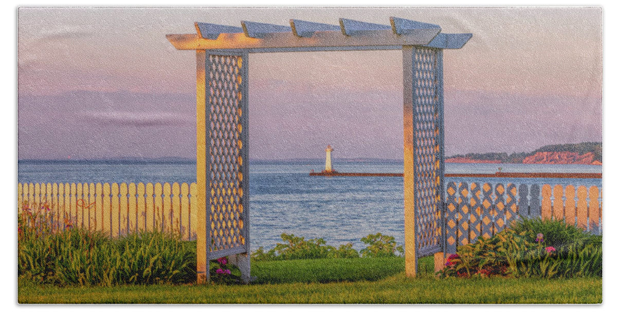 Sodus Point Lighthouse Hand Towel featuring the photograph Sodus Point Lighthouse View by Rod Best
