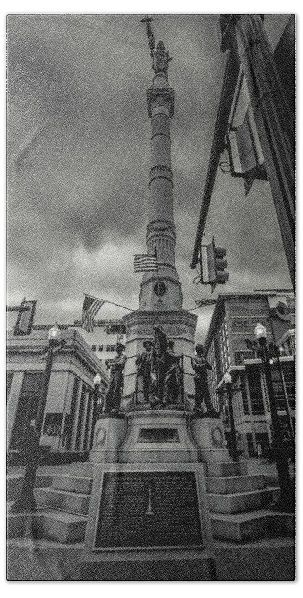Soldiers And Sailors Bath Towel featuring the photograph Soldiers and Sailors Monument Up Close BW by Jason Fink