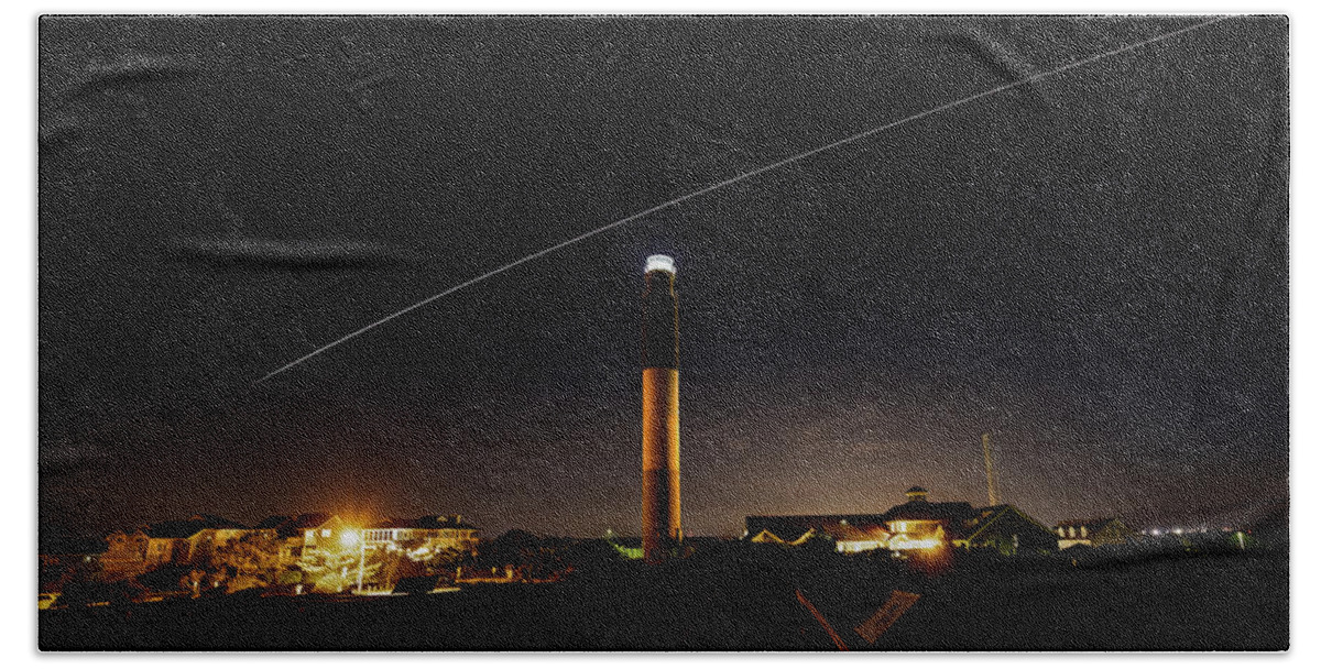 Caswell Beach Bath Towel featuring the photograph Space Station at the Lighthouse by Nick Noble