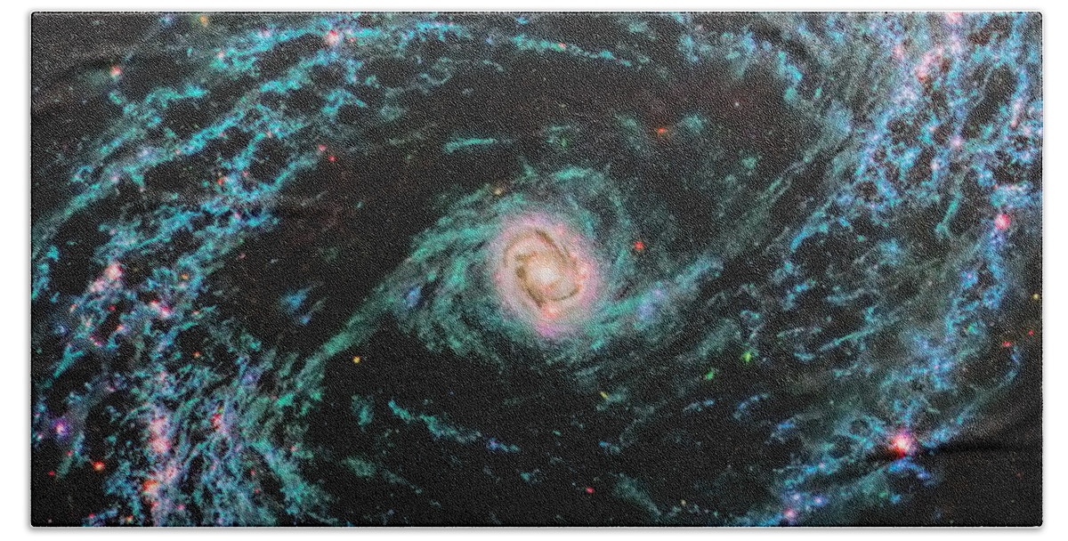 Deep Space Bath Towel featuring the photograph Spiral Galaxy NGC 1433 by Dale Kauzlaric