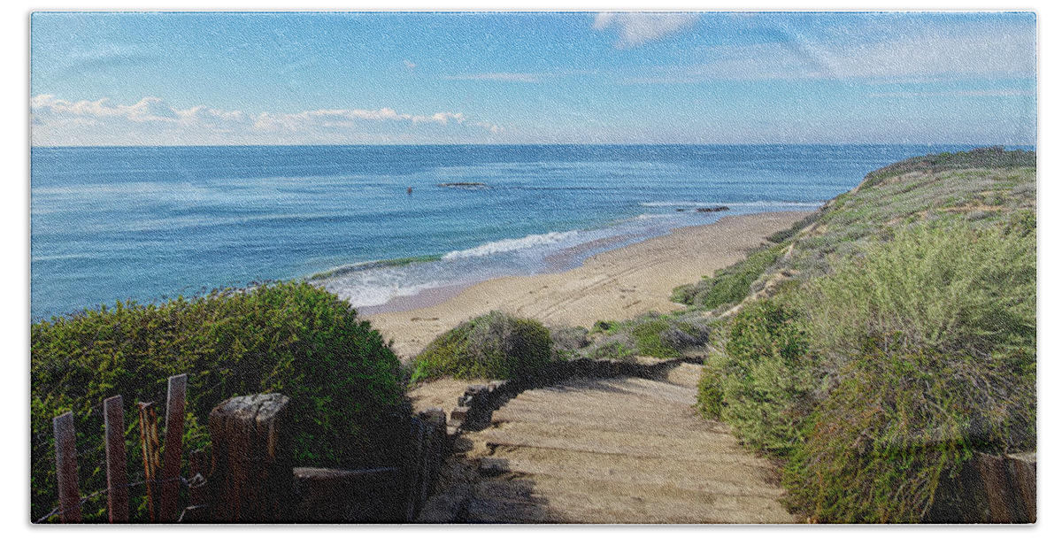 Crystal Cove Bath Towel featuring the photograph Stairway Path Down to the Beach by Matthew DeGrushe