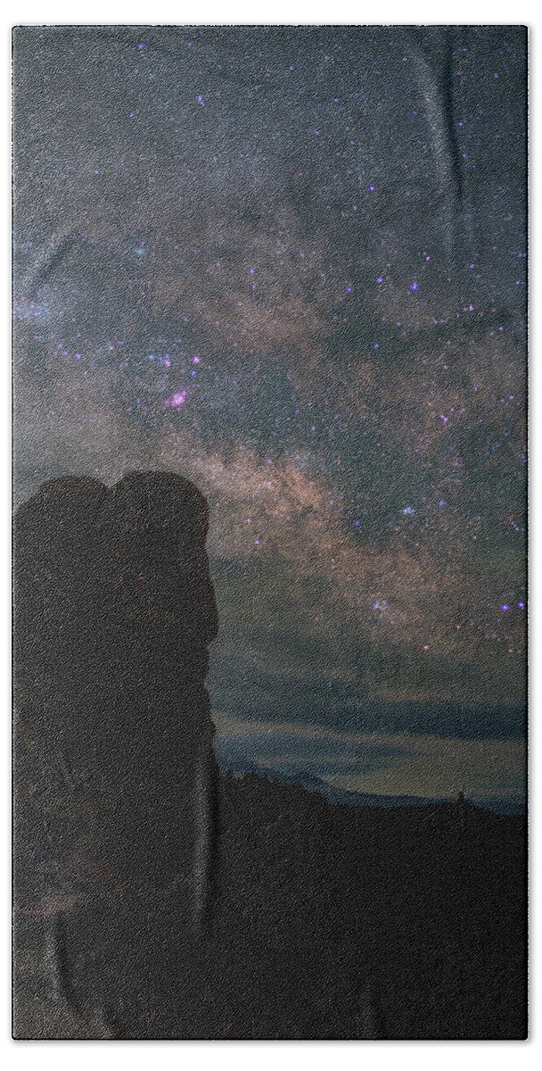 Utah Hand Towel featuring the photograph Stars Over Arches by Robert Fawcett