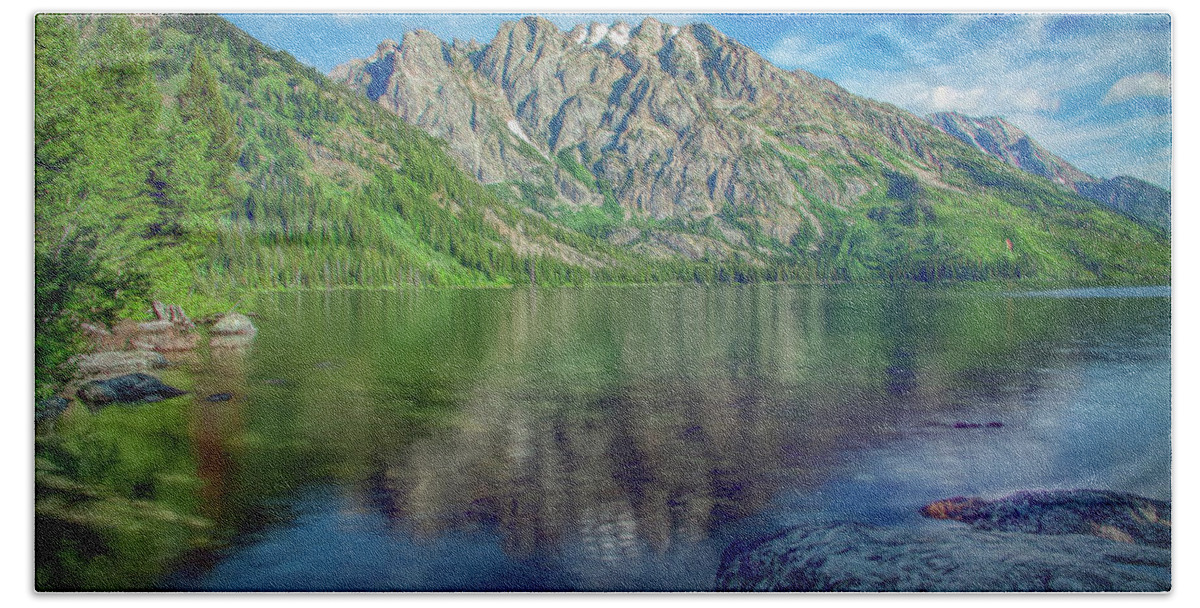 Wyoming Hand Towel featuring the photograph Starting the Day at Jenny Lake by Marcy Wielfaert