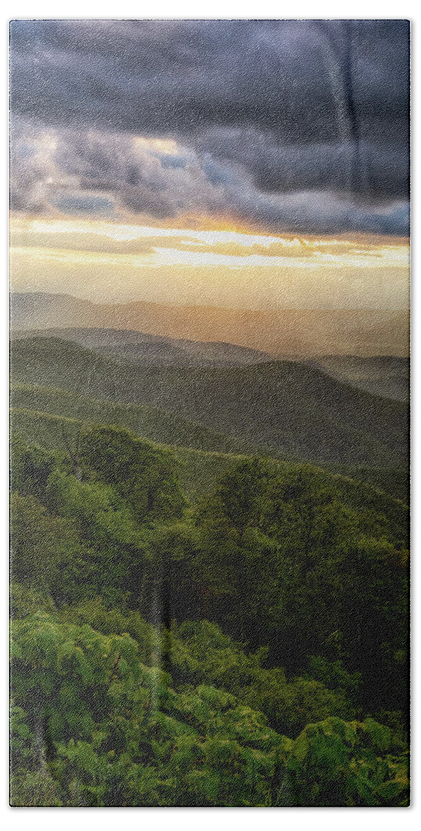 Blue Ridge Mountains Hand Towel featuring the photograph Summer Mountain Glow by Tricia Louque