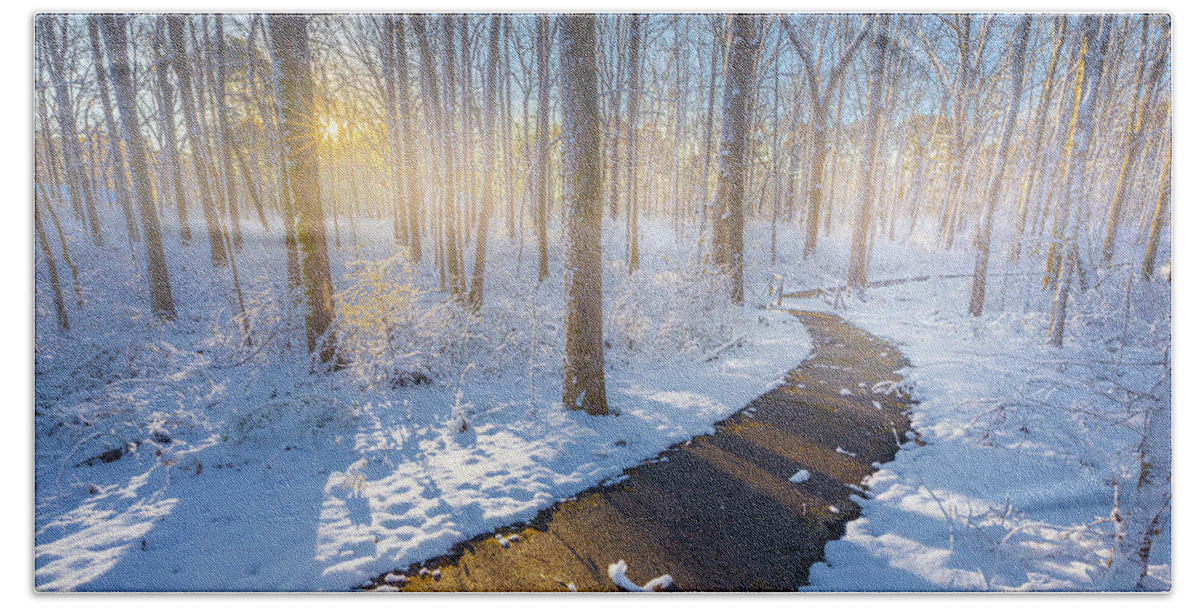 Snow Day Bath Towel featuring the photograph Sunrise Tupelo Mississippi Snow Natchez Trace Parkway by Jordan Hill