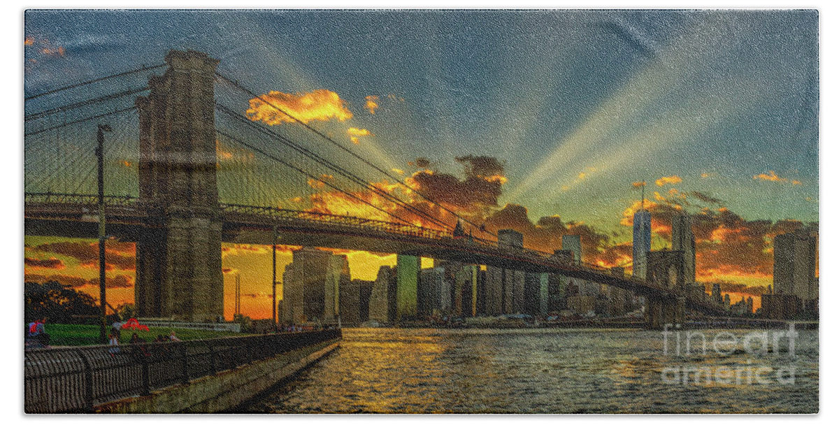 Bridge Bath Towel featuring the photograph Sunset at the Brooklyn Bridge by Nick Zelinsky Jr