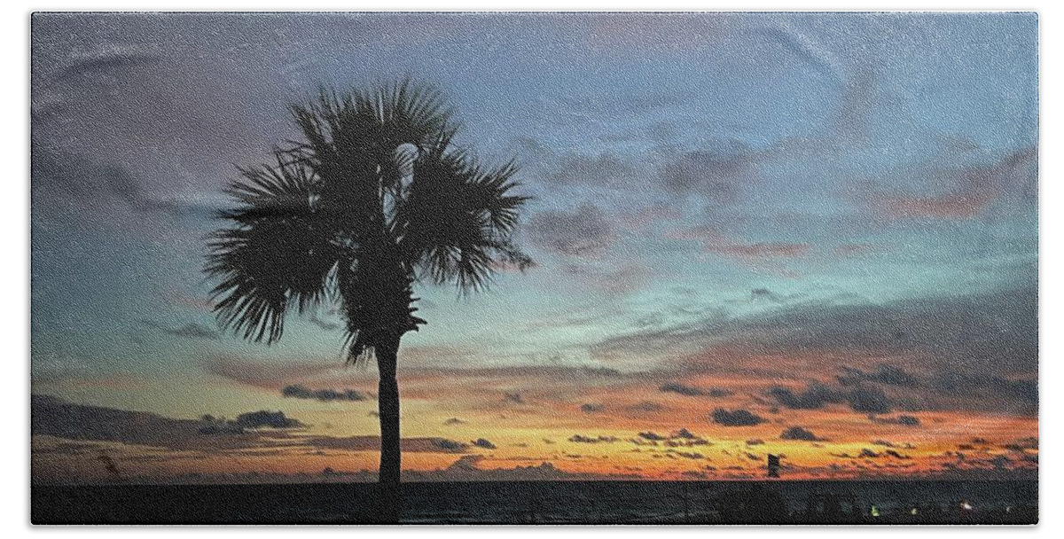 Tree Hand Towel featuring the photograph Sunset at the palm by Jamie Tyler