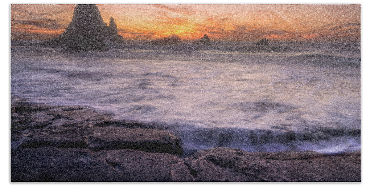 Color Hand Towel featuring the photograph Sunset at the Rock by Laura Macky