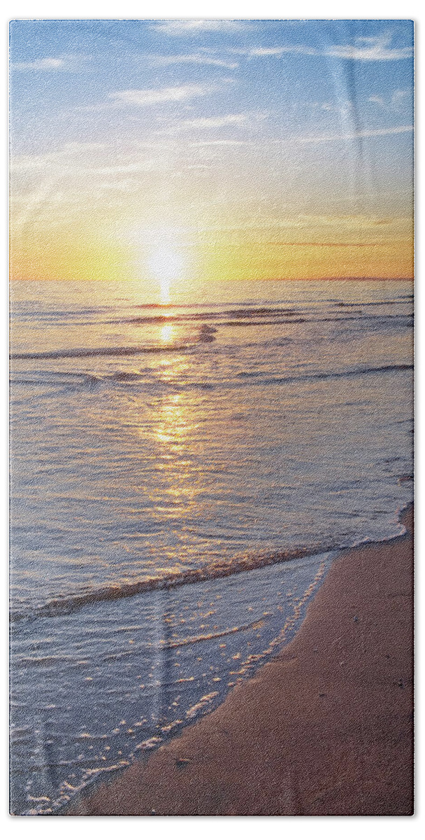 Beach Sunset Hand Towel featuring the photograph Sunset by the Beach by Angelo DeVal