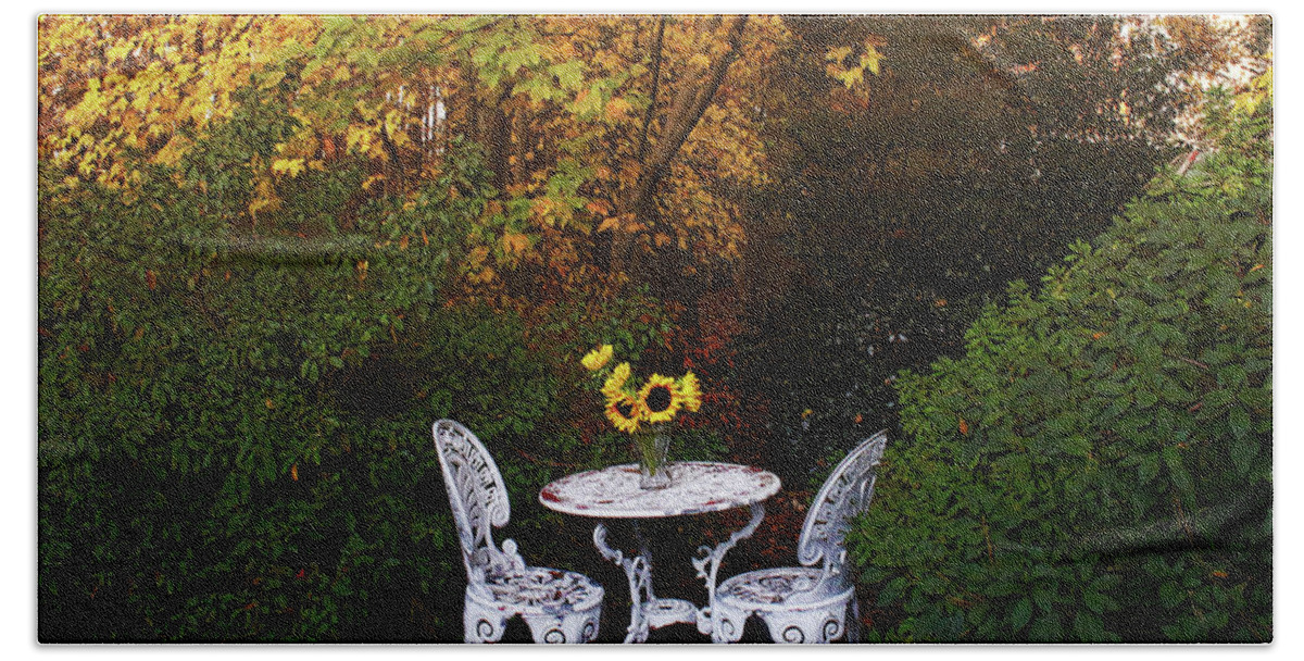 Autumn Hand Towel featuring the photograph Table for Two by Ola Allen