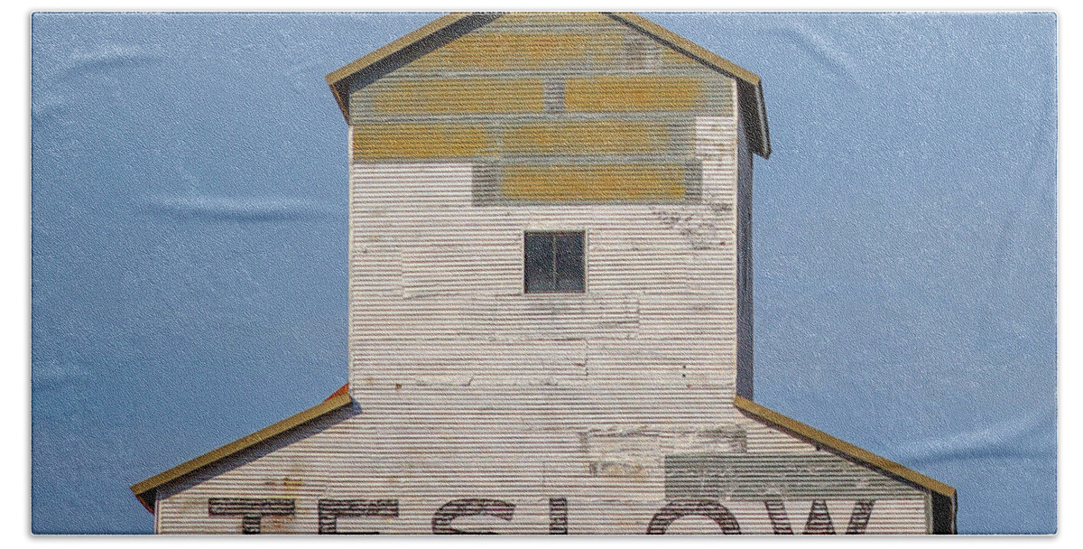 Teslow Bath Towel featuring the photograph Teslow Inc Grain Elevator Livingston Montana by Edward Fielding