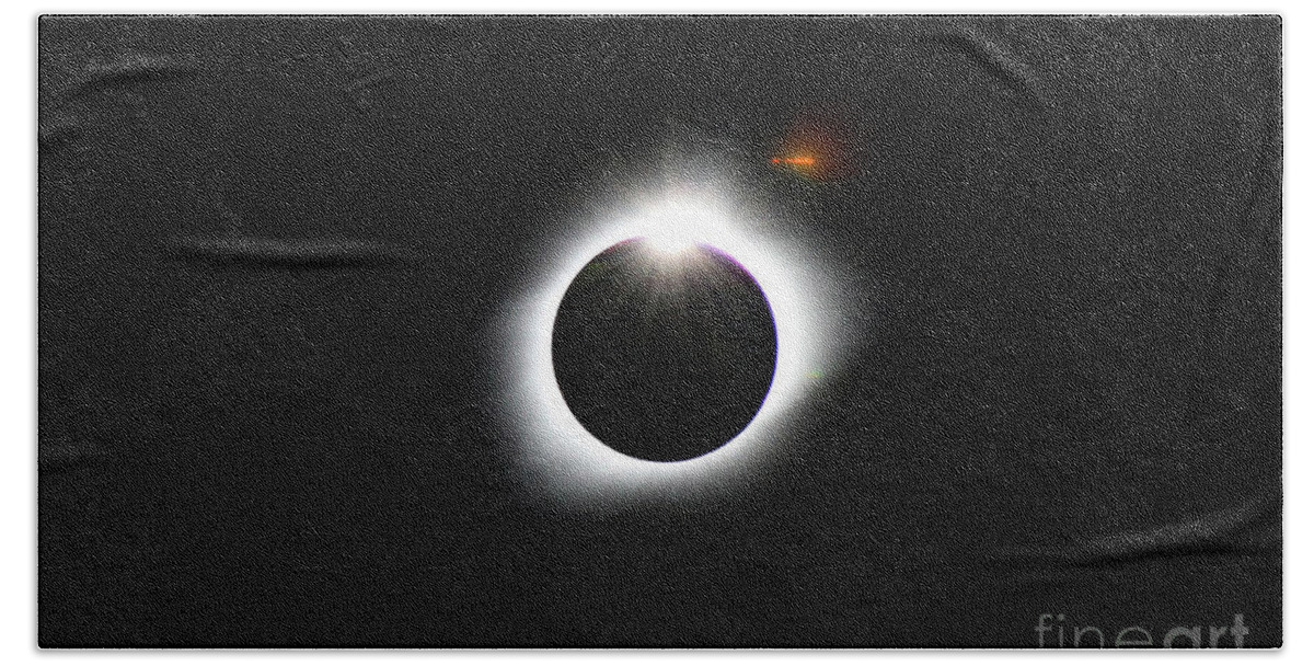 Eclipse; Diamond Ring; Corona; Light Flare; Night; Sky; Bath Towel featuring the photograph The Diamond Ring by Tina Uihlein