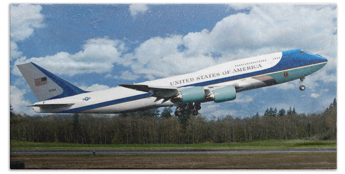 Air Force One Bath Towel featuring the digital art The New VC-25 Air Force One by Custom Aviation Art
