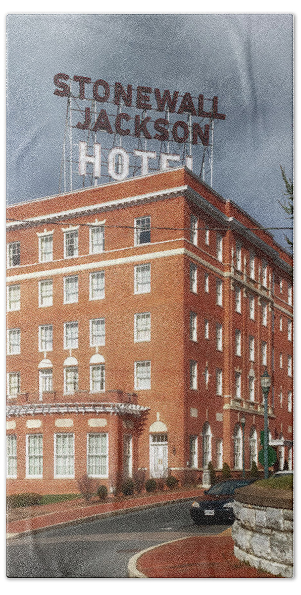 Staunton Bath Towel featuring the photograph The Stonewall Jackson Hotel in Staunton Virginia by Susan Rissi Tregoning