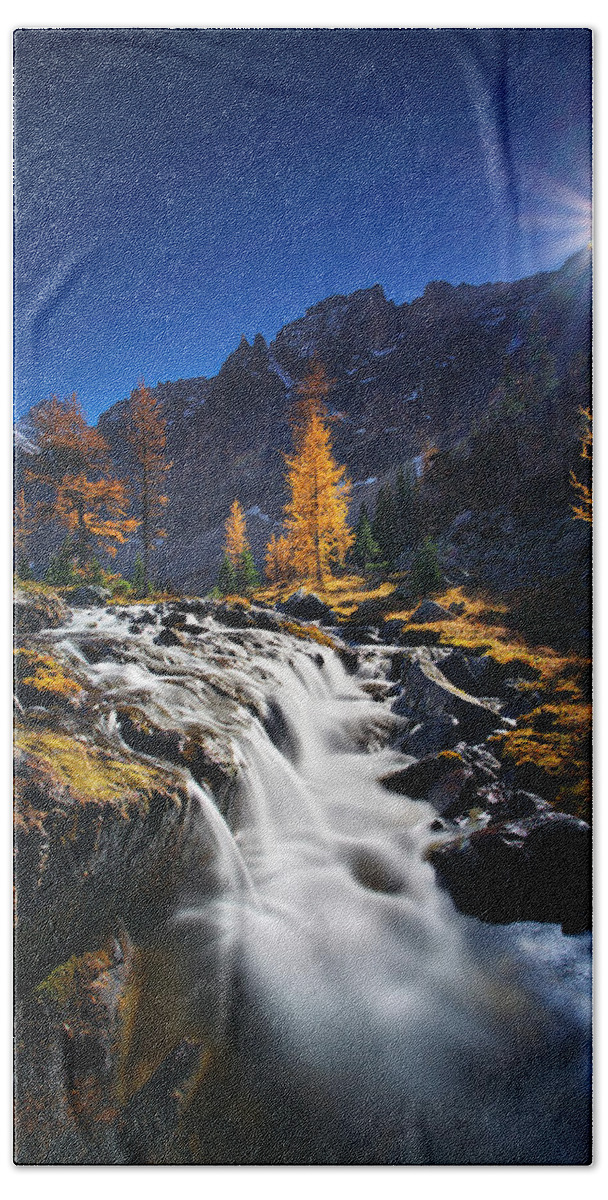Waterfalls Bath Towel featuring the photograph The waterfall in mountain by Henry w Liu