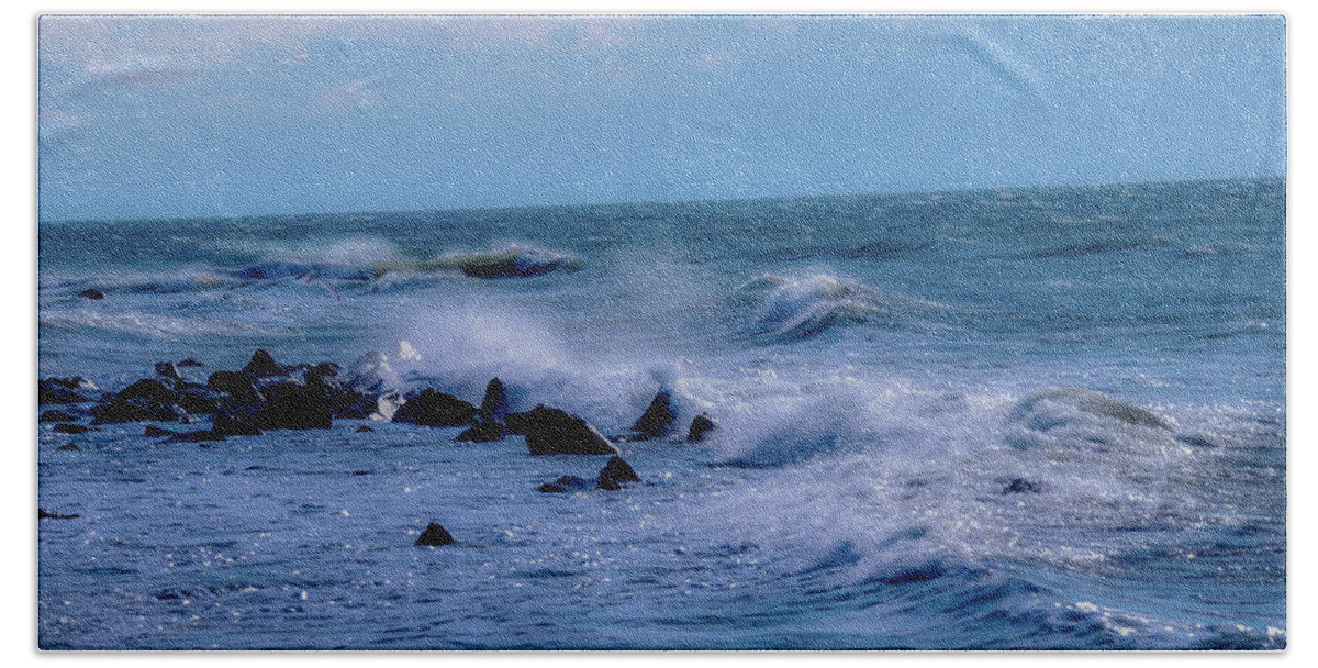 Waves Crashing Hand Towel featuring the photograph Tide Rolls In by Christina McGoran