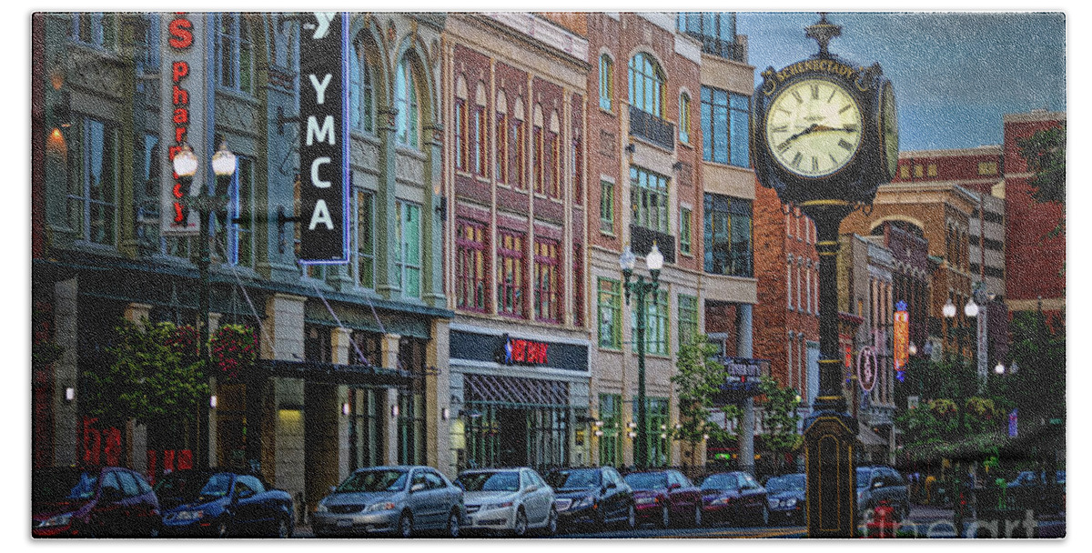 Downtown Bath Towel featuring the photograph Time For Schenectady by Neil Shapiro