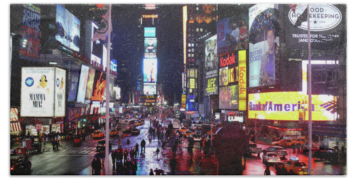 Times Square Bath Towel featuring the photograph Times Square by Mike McGlothlen