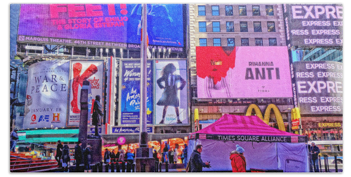 Winter Hand Towel featuring the photograph Times Square Winter Colors by Russel Considine
